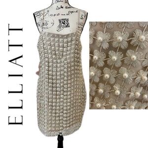 ELLIATT MINI DRESS COCKTAIL ROSAY PEARLS Sz L EMBROIDERY FAIRY LUXURY CORE